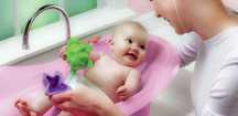 Cuidados al bañar a un bebé